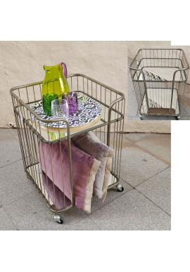 MESA CON RUEDAS BRONCE